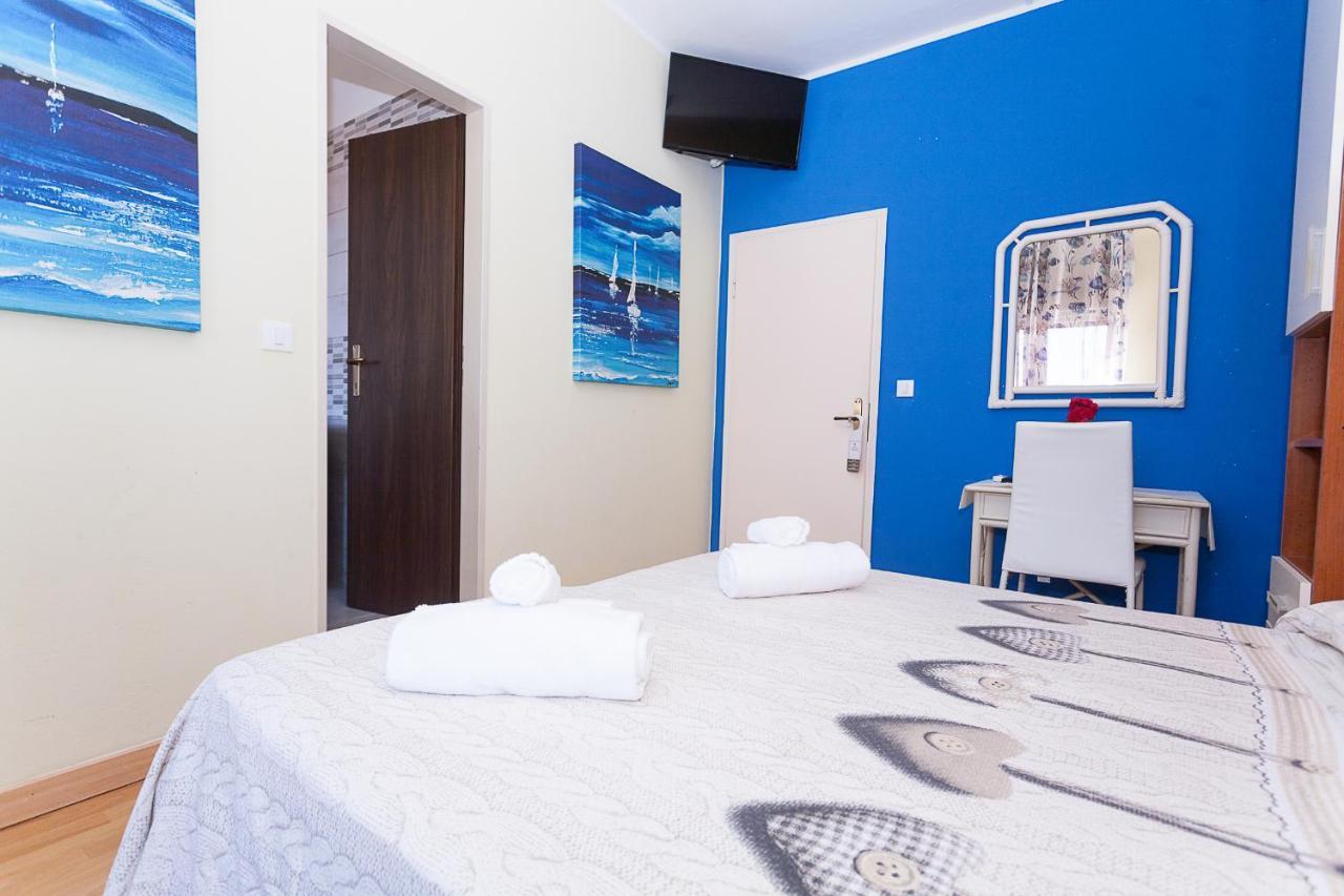 Hotel Romantik Lignano Sabbiadoro Ngoại thất bức ảnh